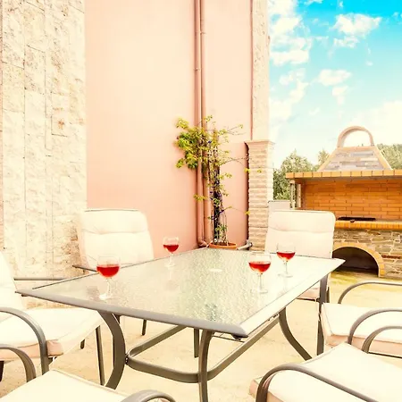 Villa Eleonas *